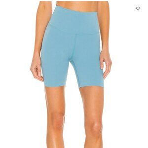 NIKE Yoga Luxe 7” Short in Cerulean